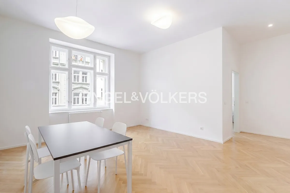 Pronájem bytu 4+1 102 m²